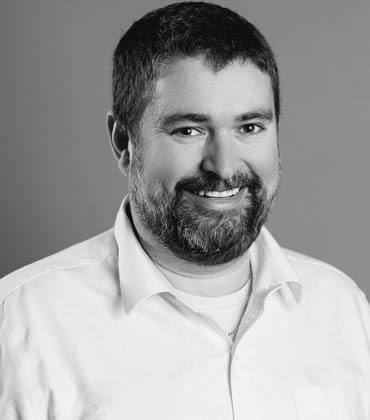 Illuminating the Solar Industry: Charge Solar's Vendor Viewpoint.